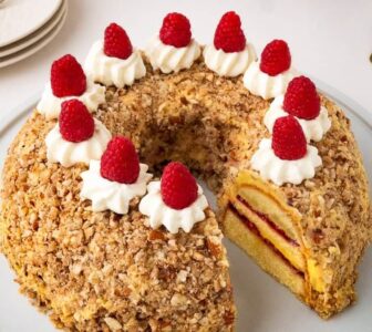 Frankfurter Kranz (Deutsche Kronentorte)