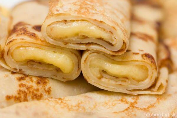 Pfannkuchen mit Vanillepudding