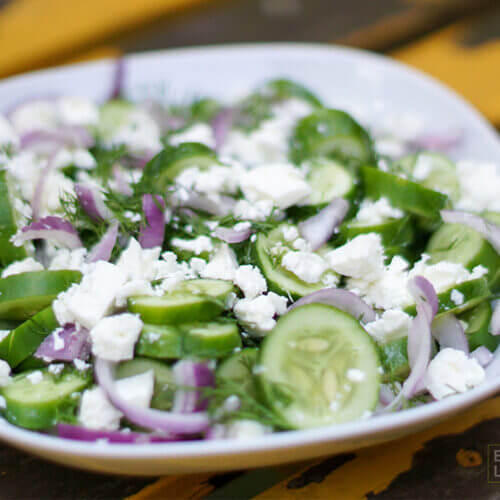 Superschnelle Gurken-Feta-Salat
